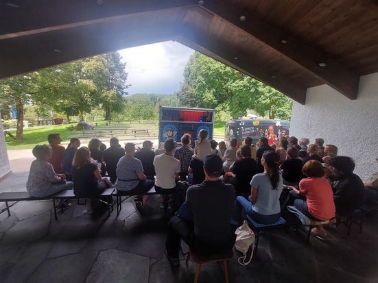 Bilder Kasperltheater Musikpavillon Bergen