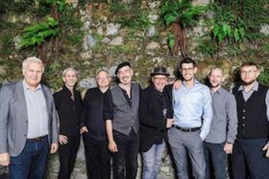 Frank Folgmanns Backing Crew (002)