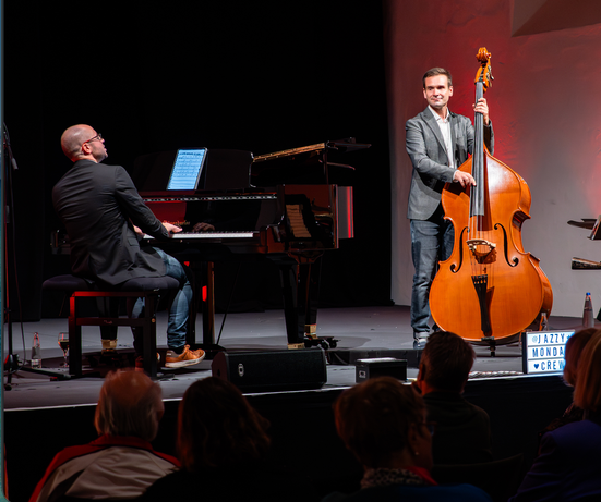 Foto Nasos Koutifaris und Maximilian Schmid_Foto ingomihl
