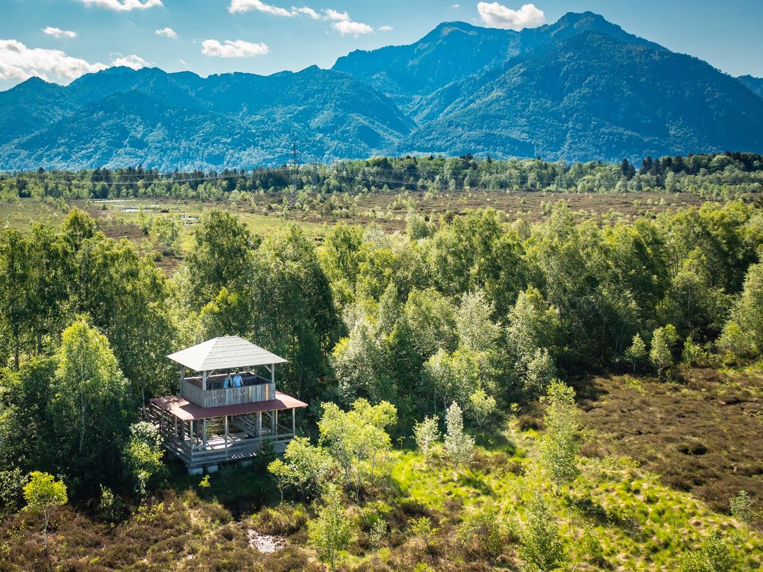 Aussichtsturm in der Kendlmühlfilzen