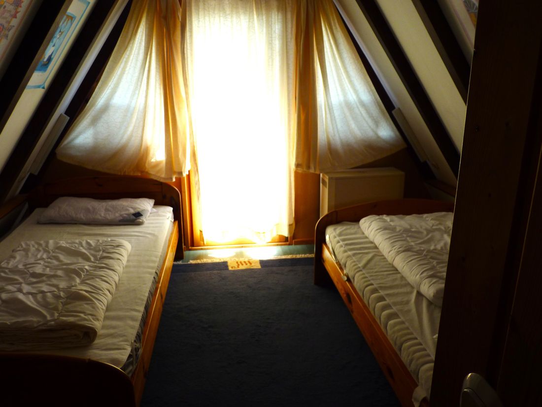 Schlafzimmer Südseitig