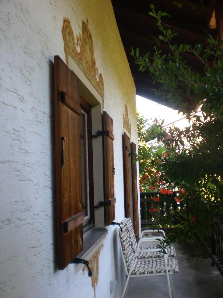 Südseite mit Balkon