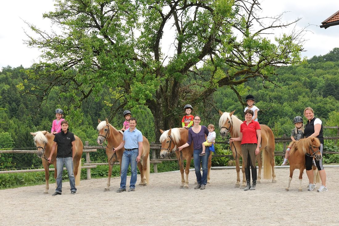 Hochgallinger Hof - Der Chiemgauer Reiterhof für Groß und Klein